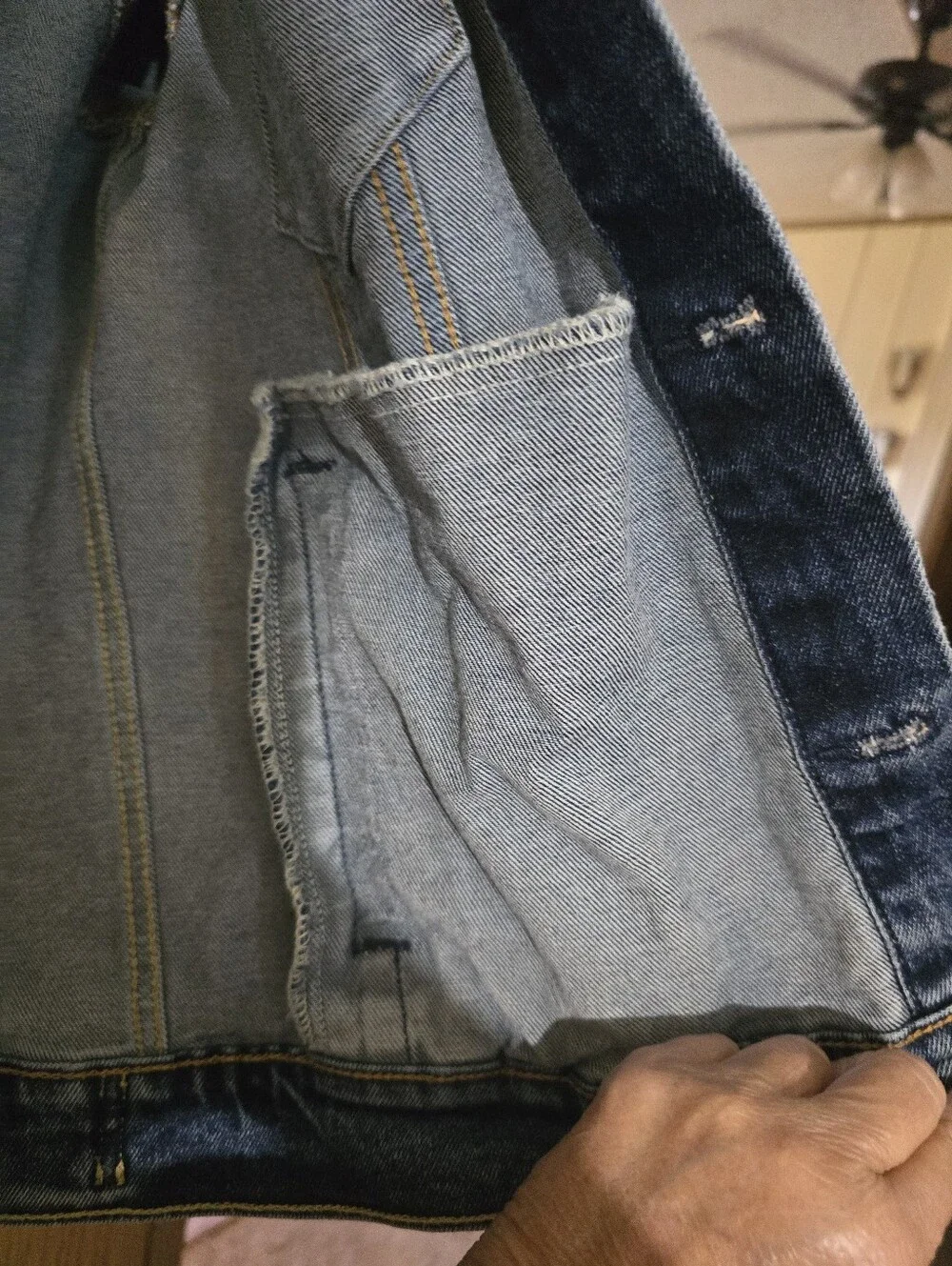 Levi's Mens Blue Denim Trucker Jacket - Picture 4 of 6